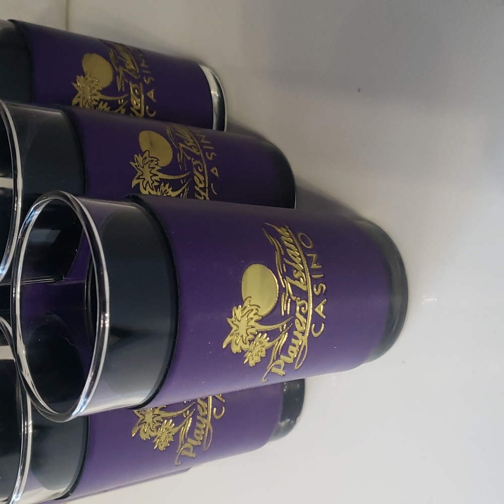 Players Island casino set of 6 drinking glasses purple trim